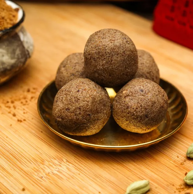 sevapu solam laddu